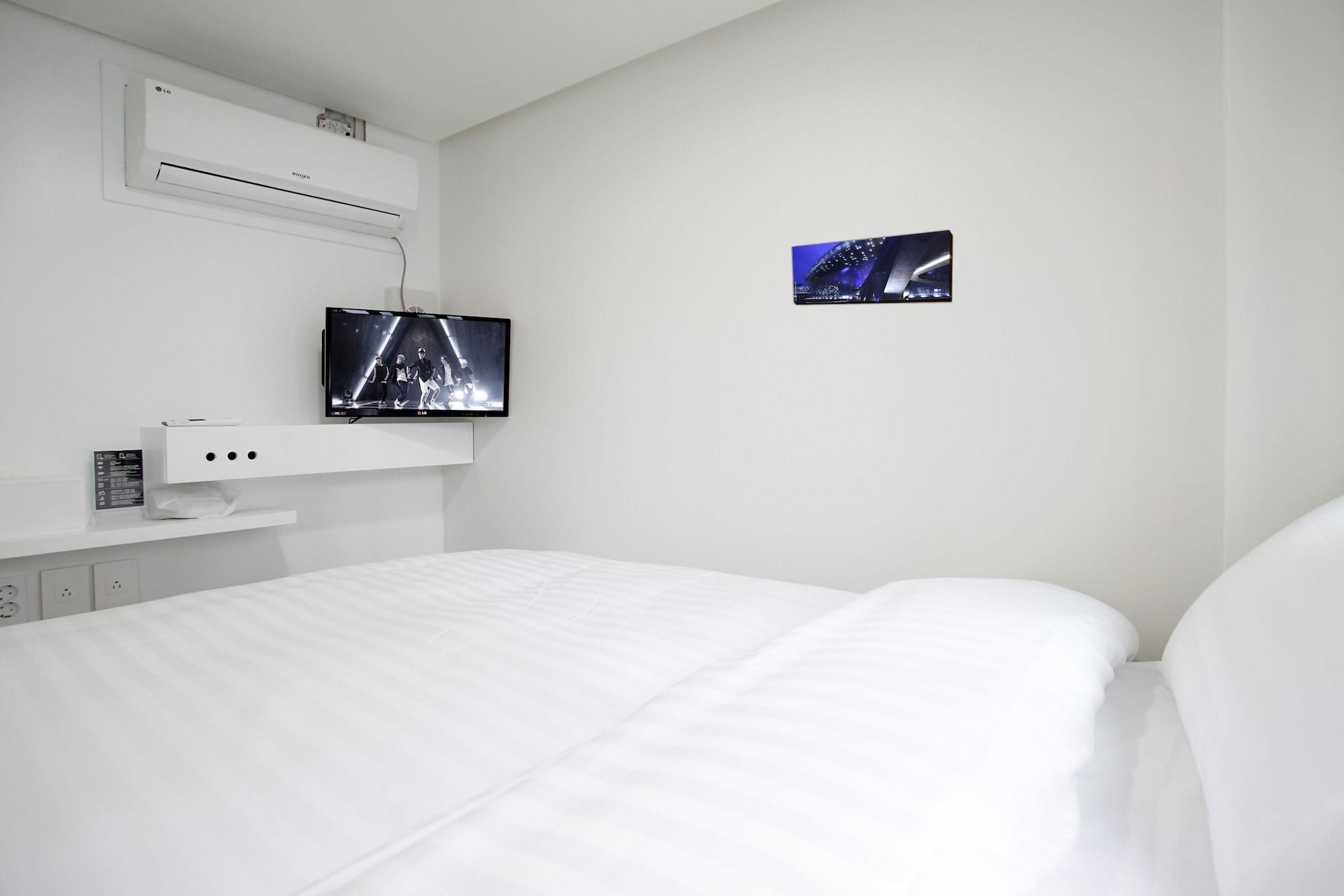 K-Pop Hotel Seoul Tower Εξωτερικό φωτογραφία