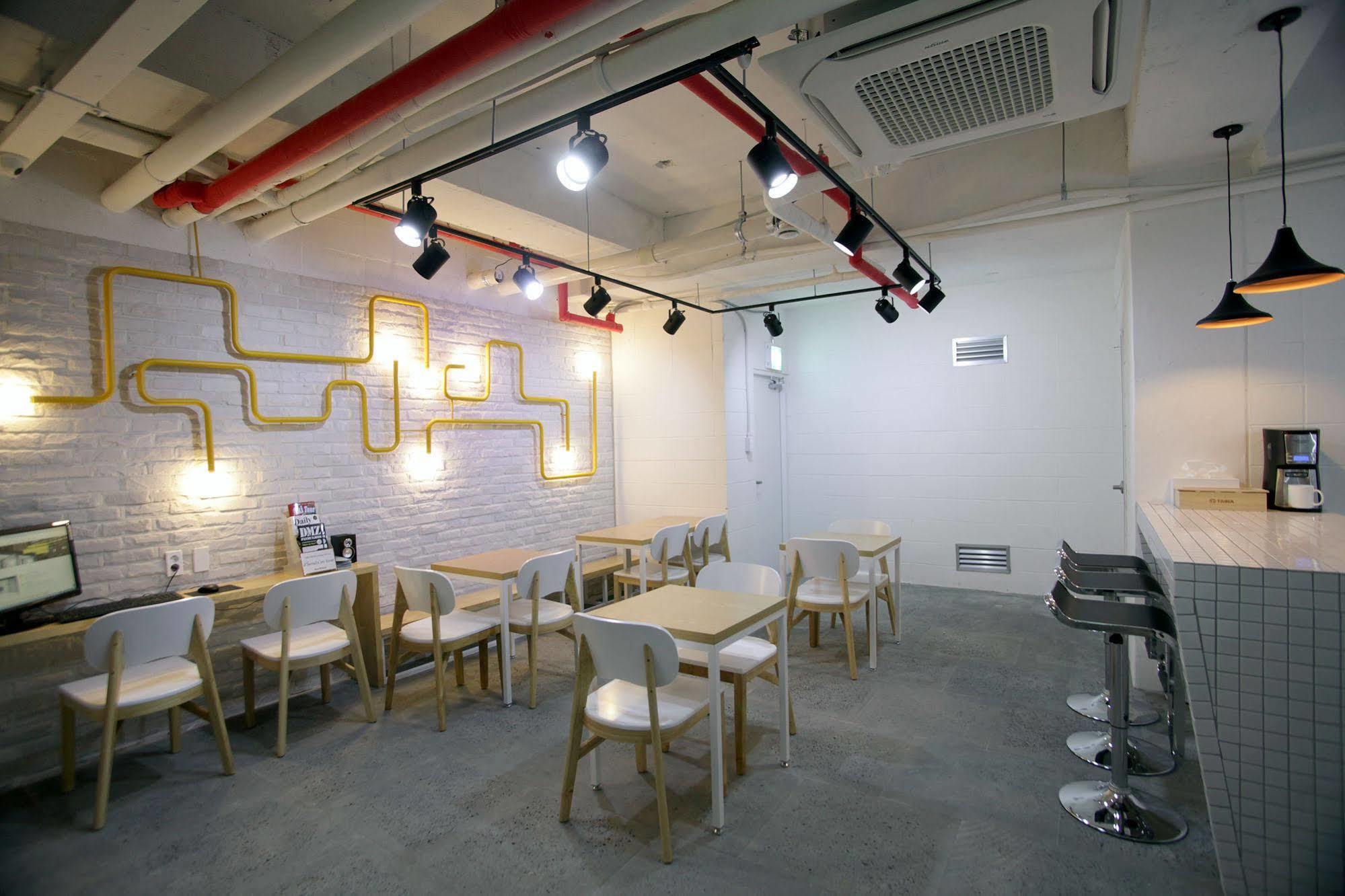 K-Pop Hotel Seoul Tower Εξωτερικό φωτογραφία